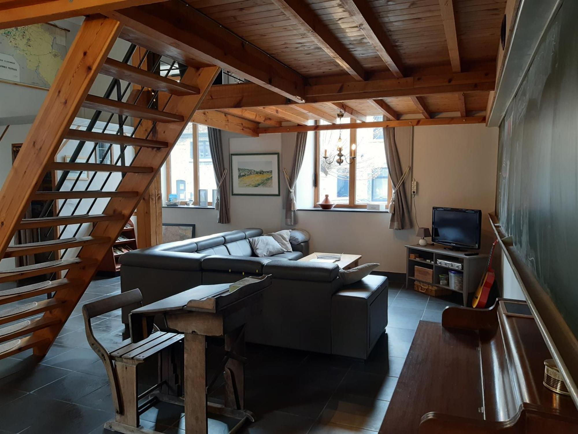 L'Ecole Apartment Динант Стая снимка